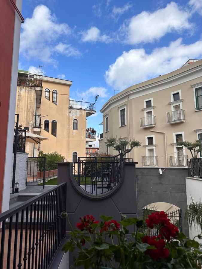 Zara Palace - Tasso Scafati Exteriér fotografie